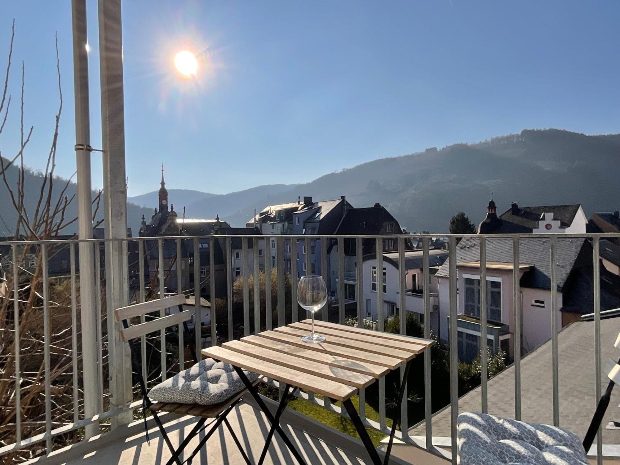 Modernes Apartement Mit Balkon In Toplage! Traben-Trarbach Exterior photo